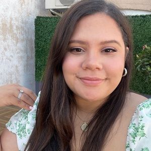 Meet your Posher, Nashaly